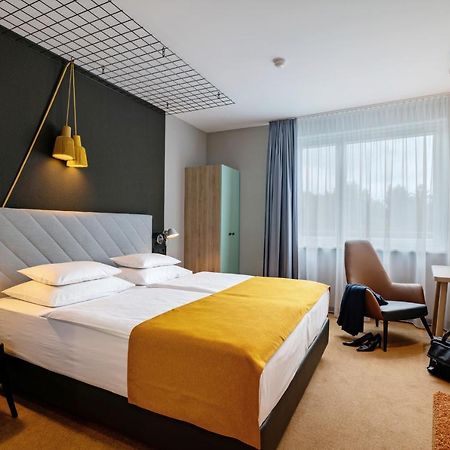 Acomhotel Muenchen-Haar Екстериор снимка