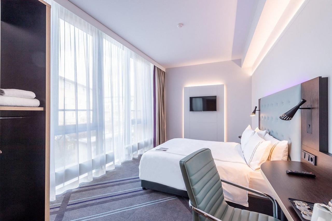 Acomhotel Muenchen-Haar Екстериор снимка