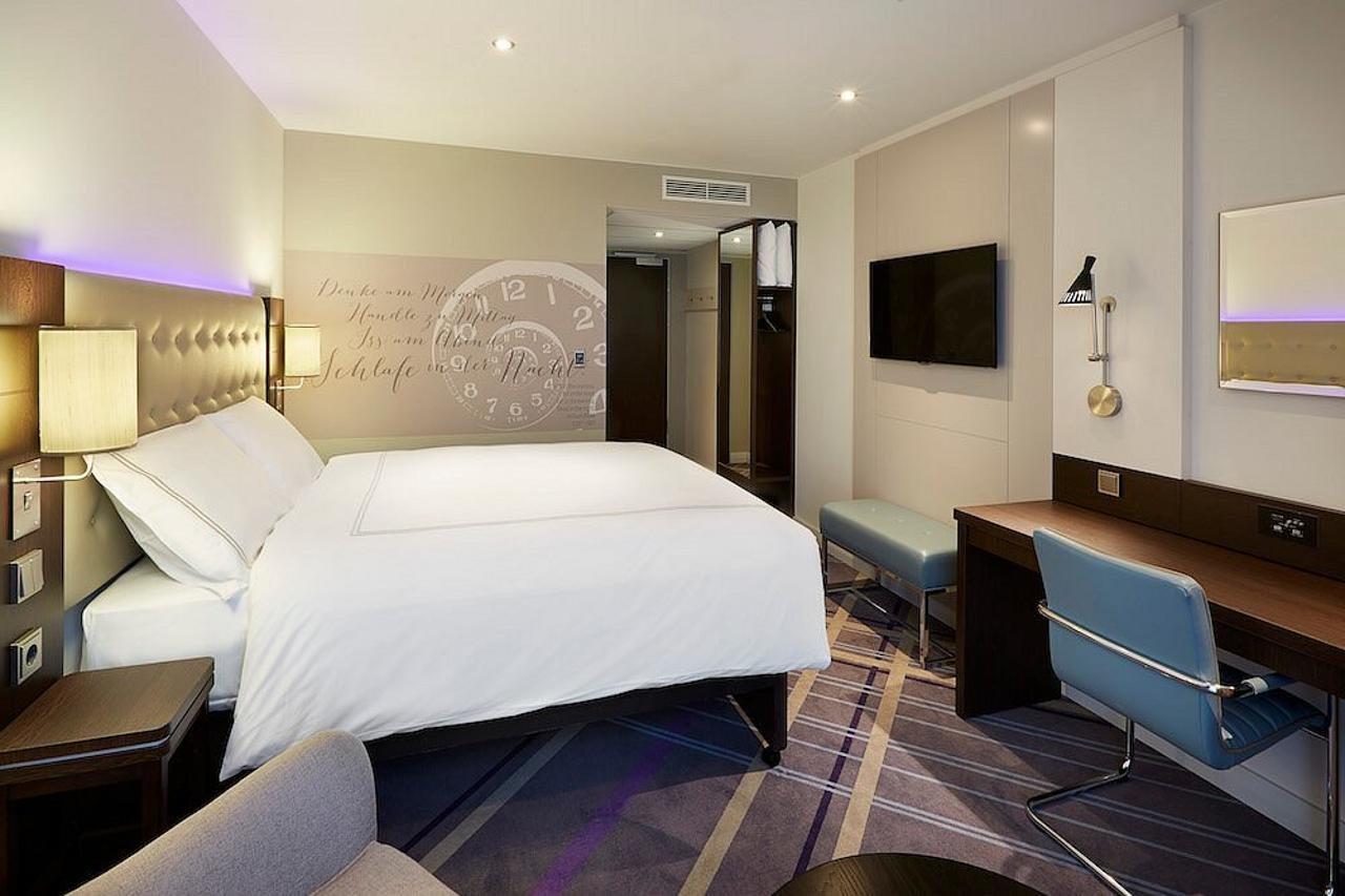 Acomhotel Muenchen-Haar Екстериор снимка
