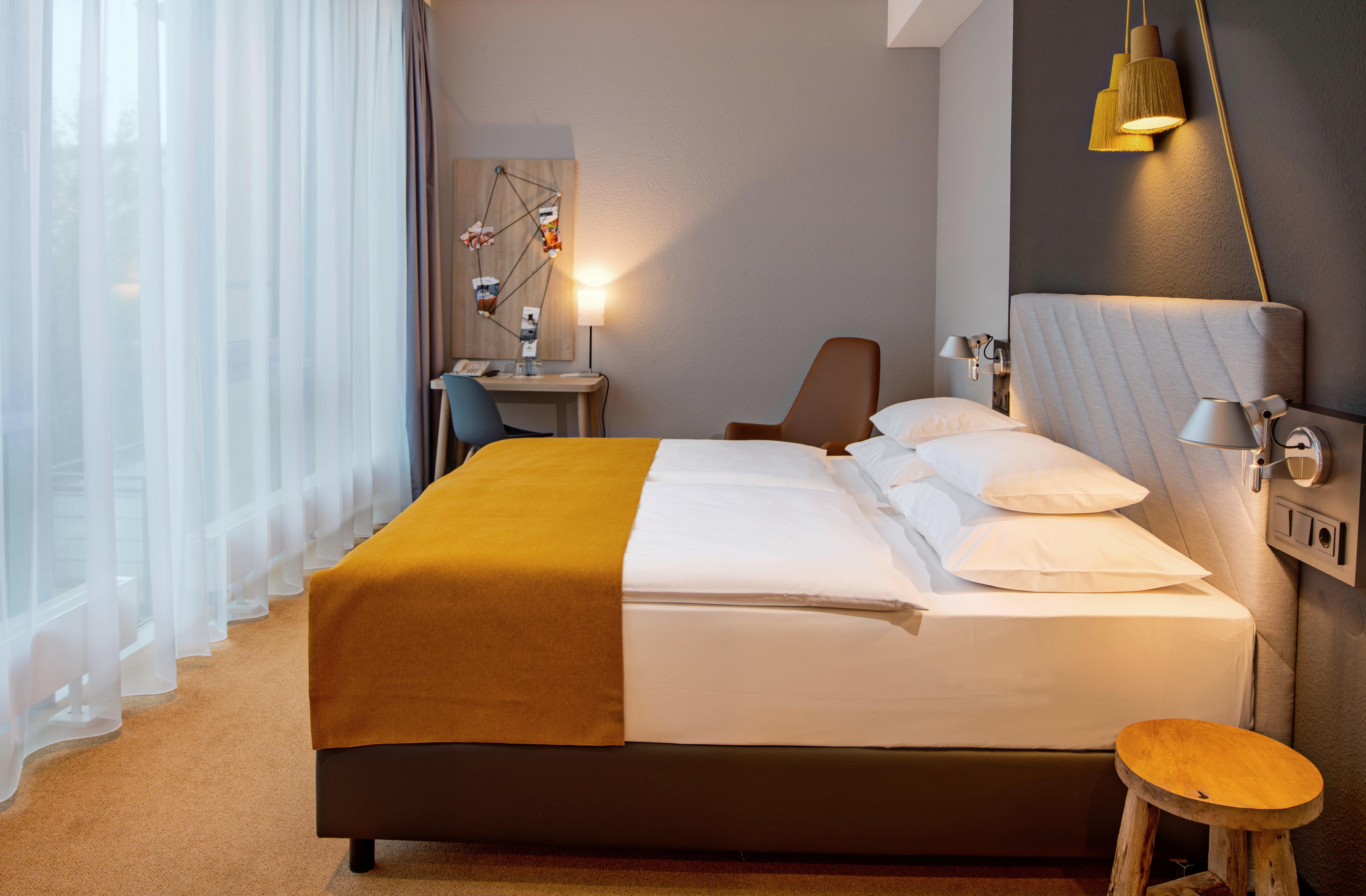 Acomhotel Muenchen-Haar Екстериор снимка