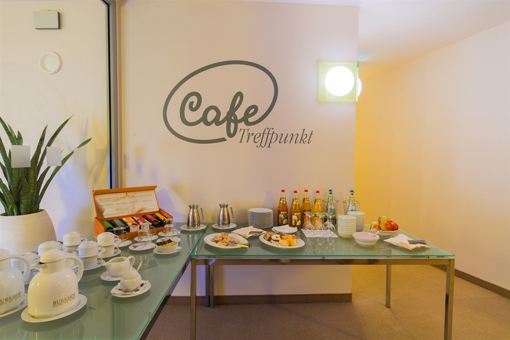 Acomhotel Muenchen-Haar Екстериор снимка